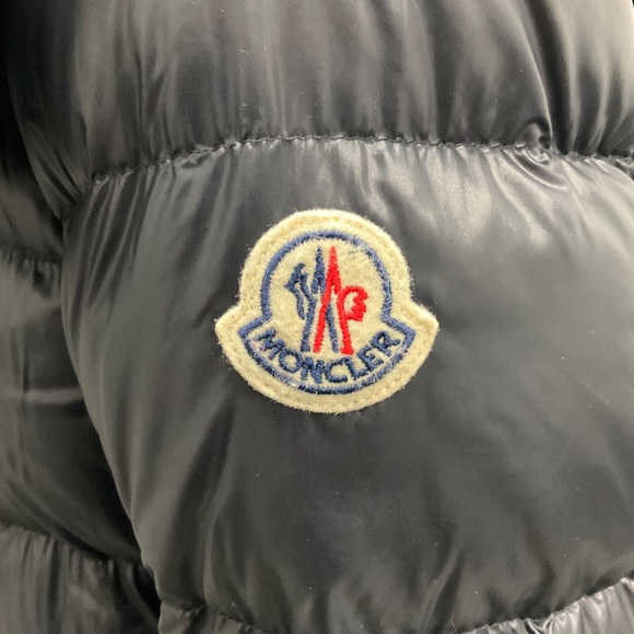 MONCLER BLACK 2024 SUYEN HOODED DOWN PARKA COAT - Picture 6 of 6